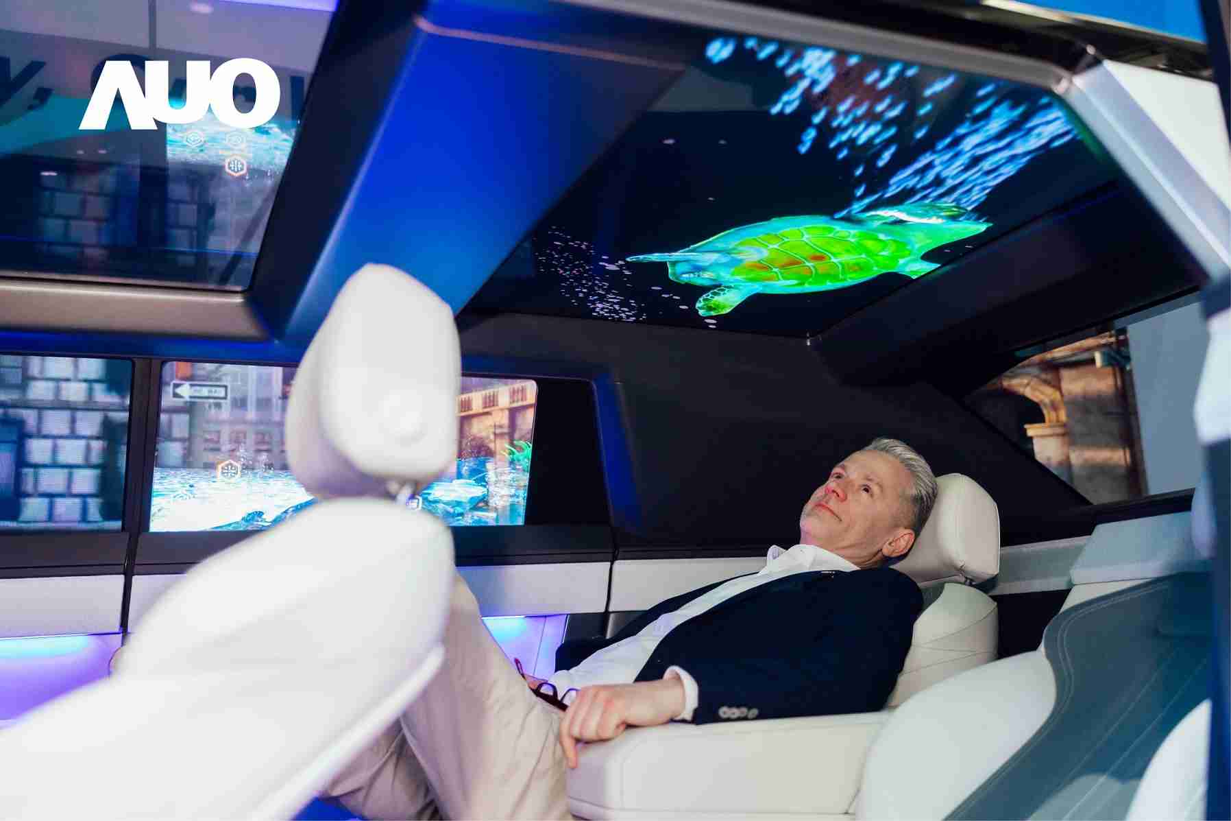 财神娱乐Smart Cockpit 2025集Micro LED透明、、、、大型化、、、、可挠优势之大成，，，，携手BHTC打造未来视界的车用Display HMI解决方案
